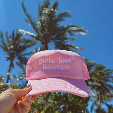 Girls Love Boats Pink