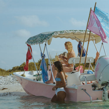 Girls Love Boats Flag