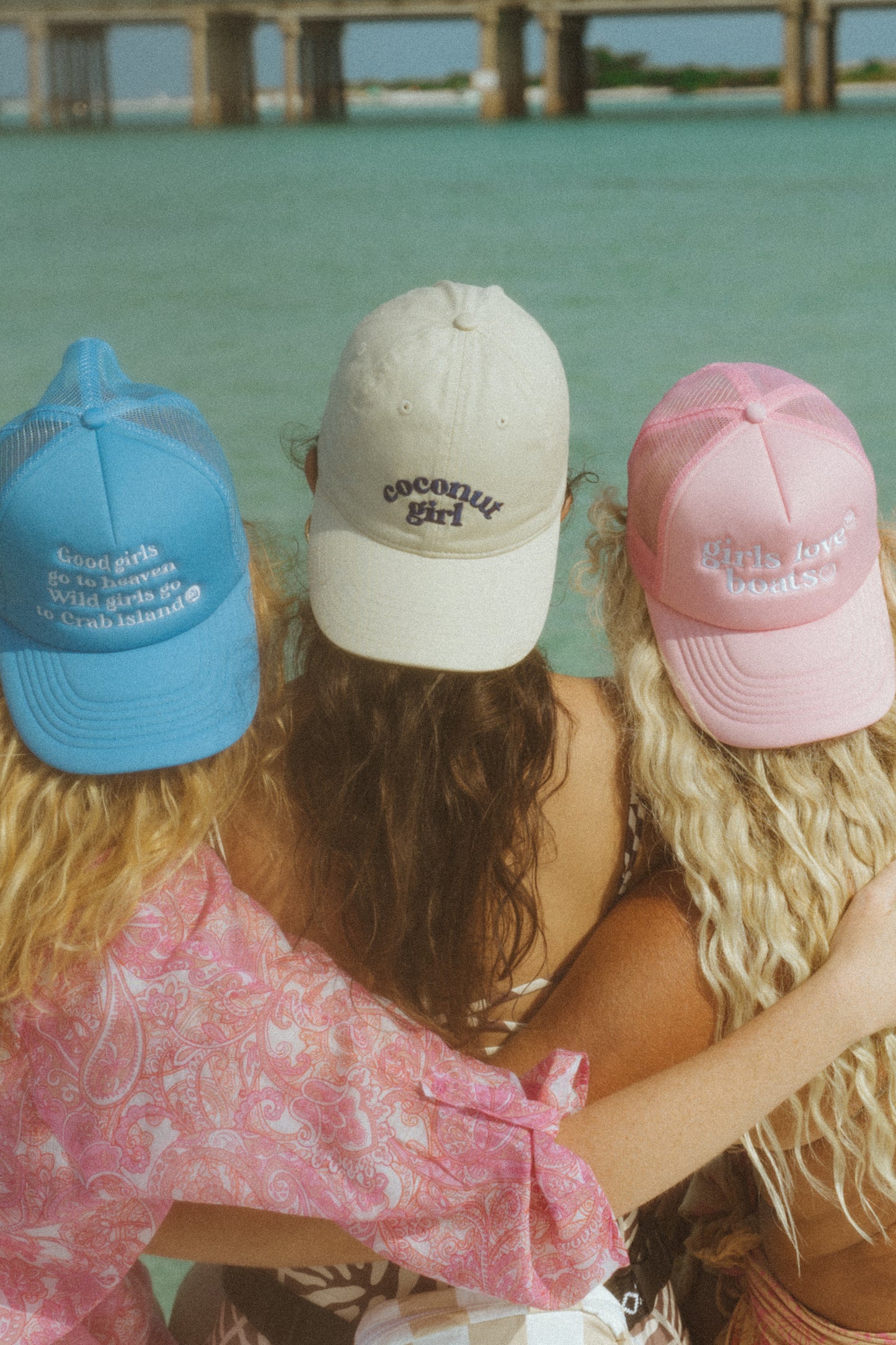 Girls Love Boats Pink