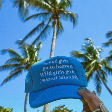 Wild Girls Go To Peanut Island Hat